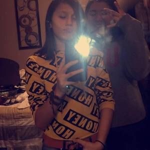 Meet your Posher, Ashlee